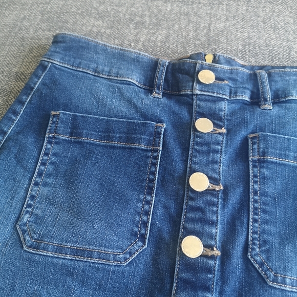 DYNAMITE Denim Button up Skirt sz Small - Picture 4 of 9